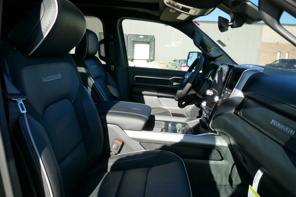 New 2026 RAM 1500 Laramie w/ Night Edition AWD/4WD image 11