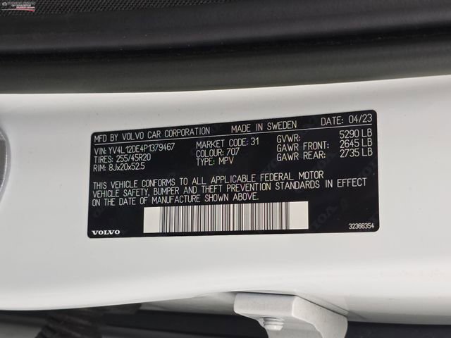 Used 2023 Volvo XC60 B5 Plus image 47