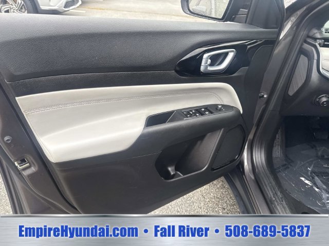 Used 2024 Jeep Compass Limited AWD/4WD image 18