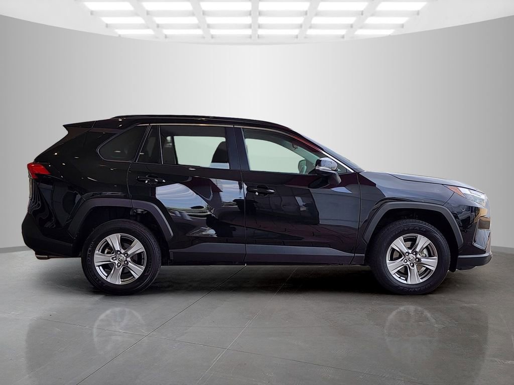 Used 2024 Toyota RAV4 XLE image 3