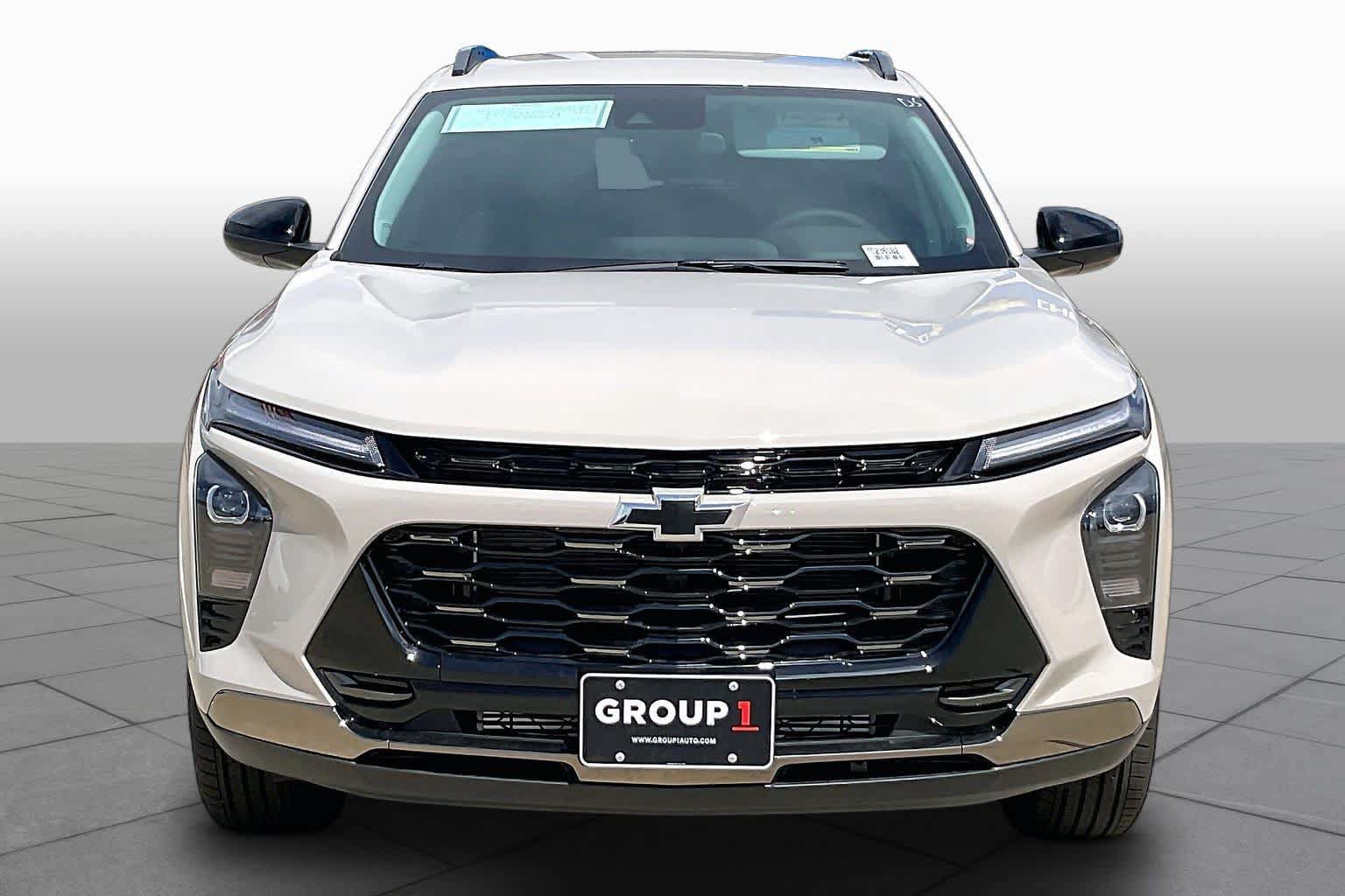 New 2026 Chevrolet Trax ACTIV w/ Driver Confidence Package FWD image 2