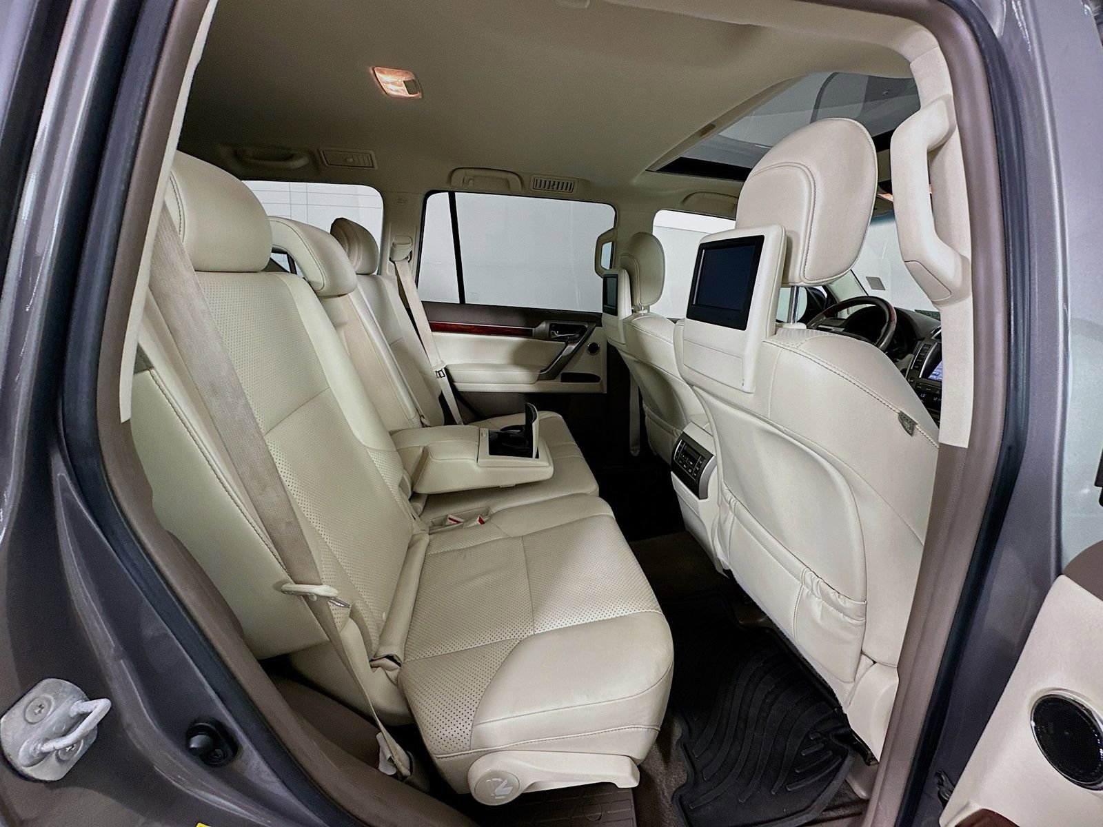 Used 2013 Lexus GX 460 Premium image 31