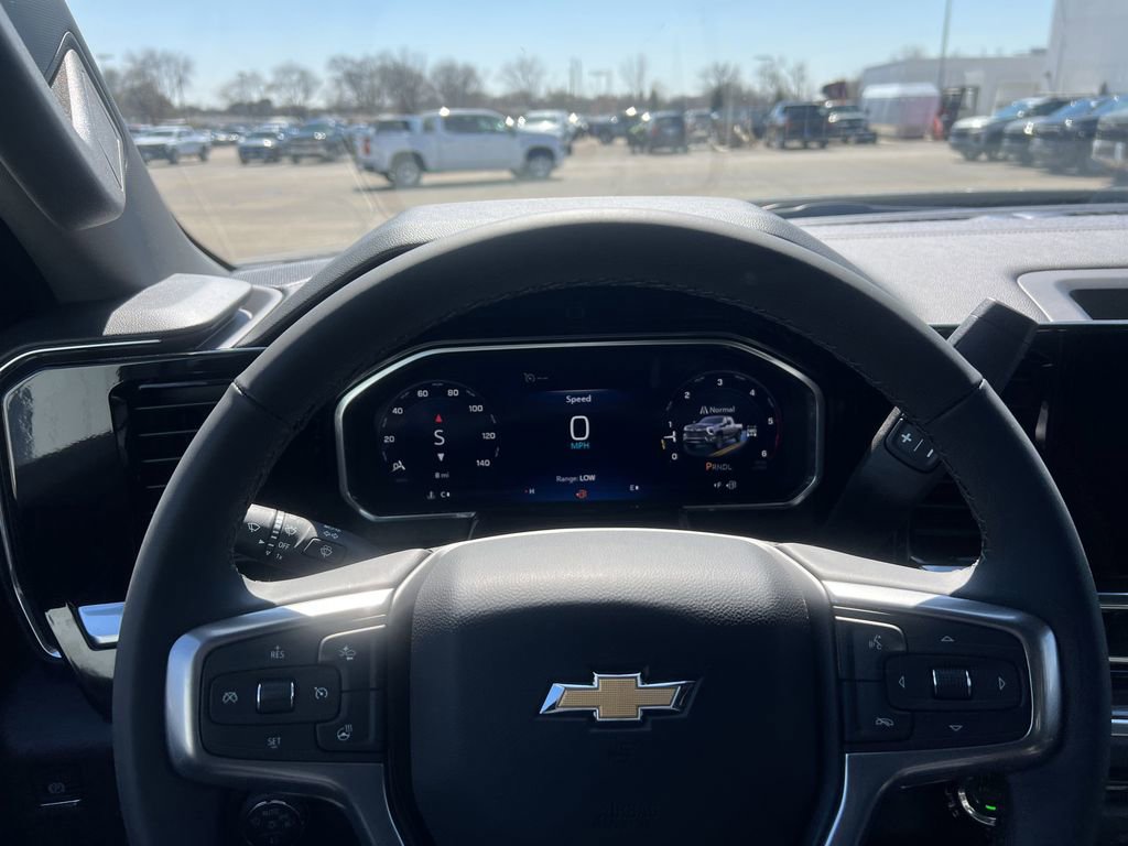 New 2026 Chevrolet Silverado 3500 LT image 6