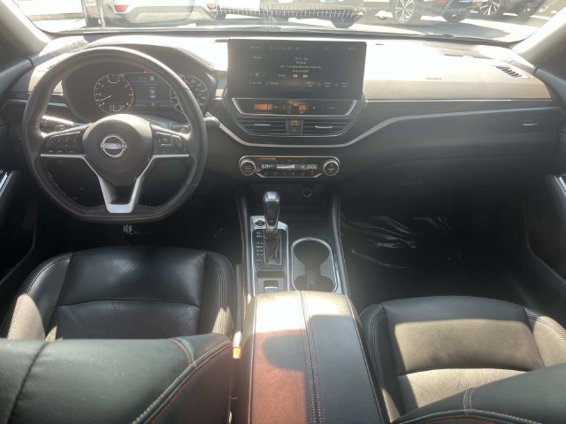 Used 2023 Nissan Altima 2.0 SR FWD image 15