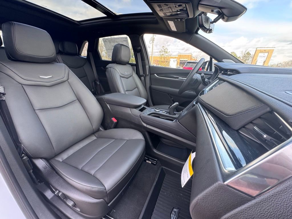 New 2026 Cadillac XT5 Premium Luxury w/ Driver Assist Package image 13