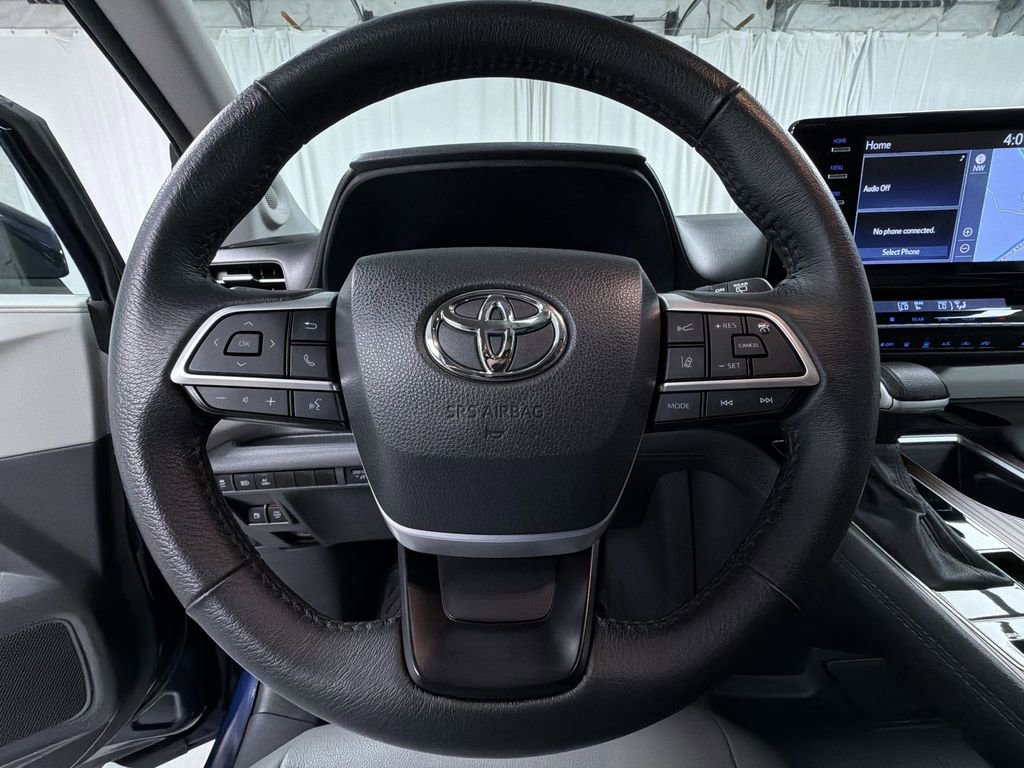 Used 2024 Toyota Sienna XLE w/ XLE Plus Package AWD/4WD image 28