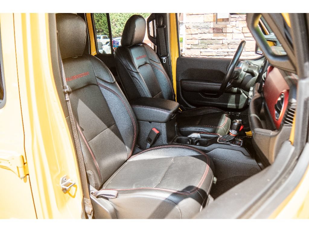 Used 2021 Jeep Wrangler Unlimited Rubicon w/ Dual Top Group AWD/4WD image 14