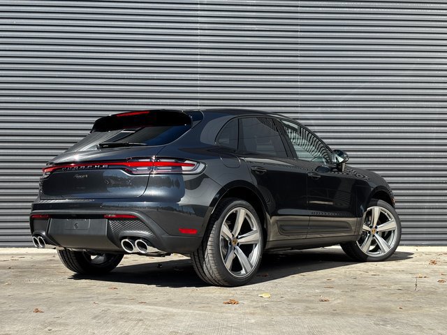 Certified 2026 Porsche Macan AWD/4WD image 7