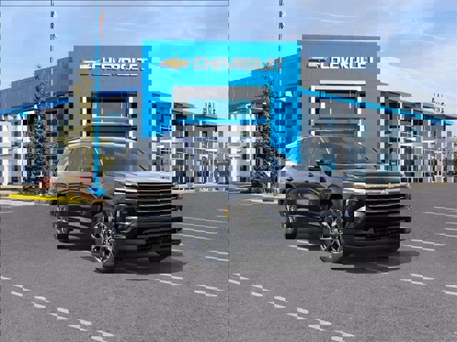 New 2026 Chevrolet Traverse LT w/ Sun and Wheel Package