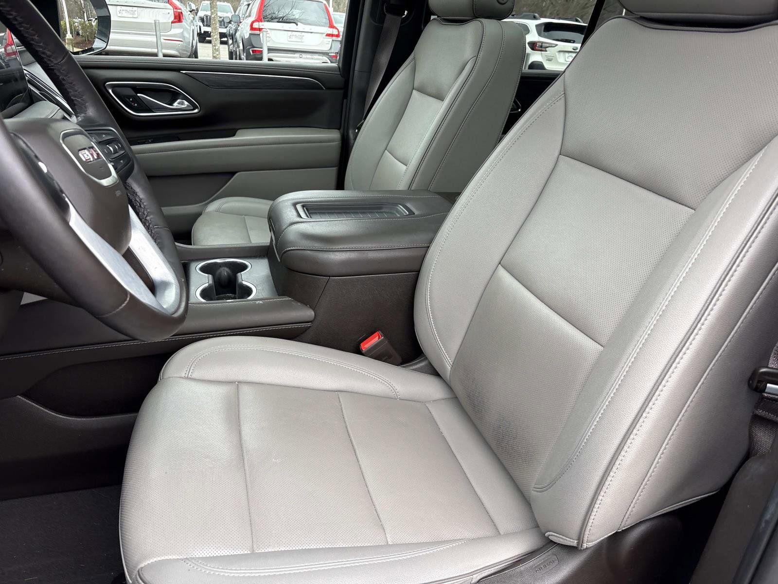 Certified 2023 GMC Yukon SLT w/ SLT Luxury Package image 14