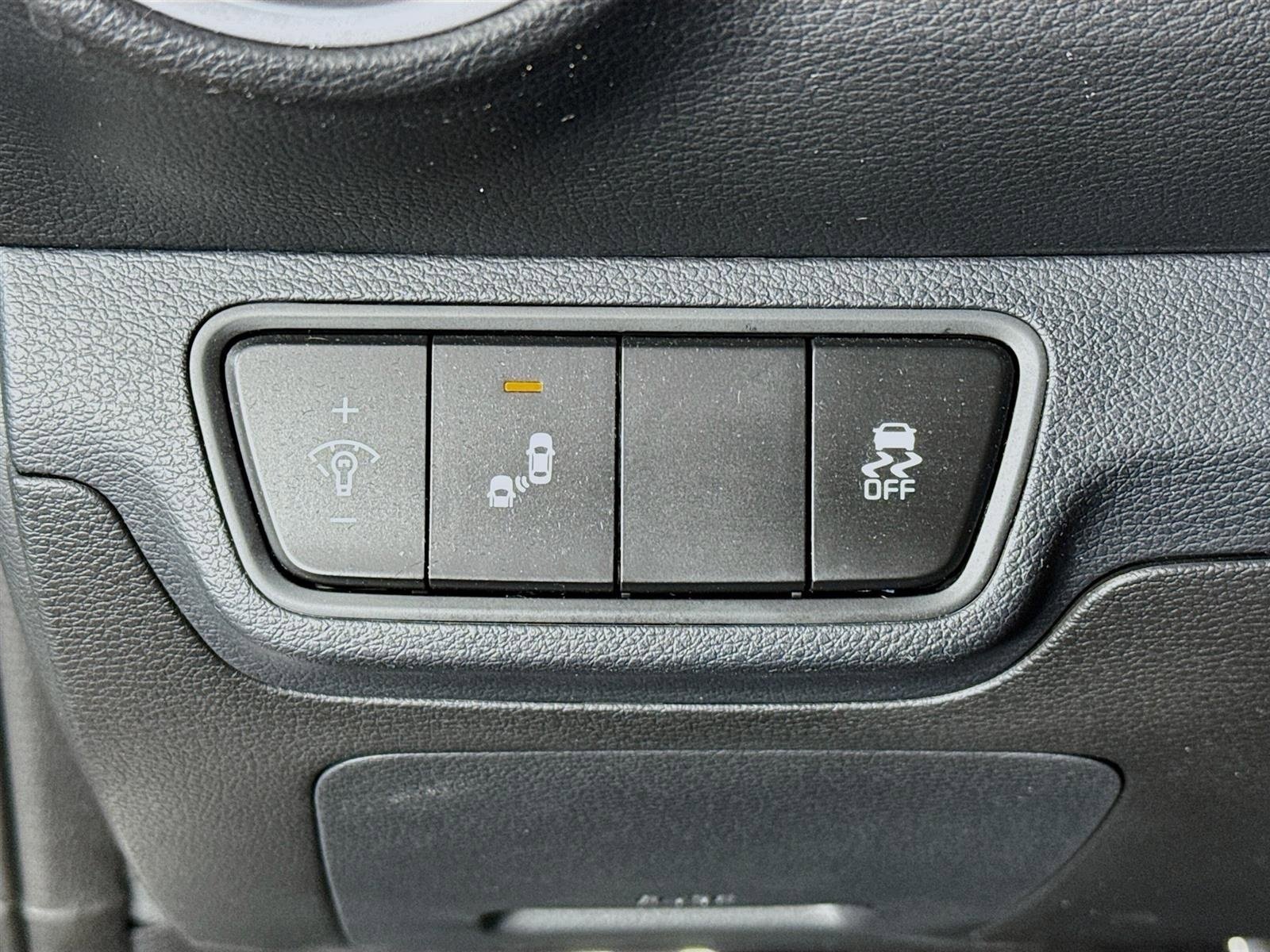 Certified 2023 Kia Forte GT-Line w/ GT-Line Technology Package image 10