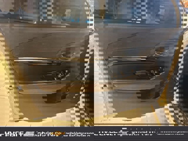 Used 2015 Chevrolet SS image 15