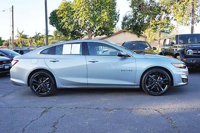 Used 2023 Chevrolet Malibu LT w/ Sport Edition image 7
