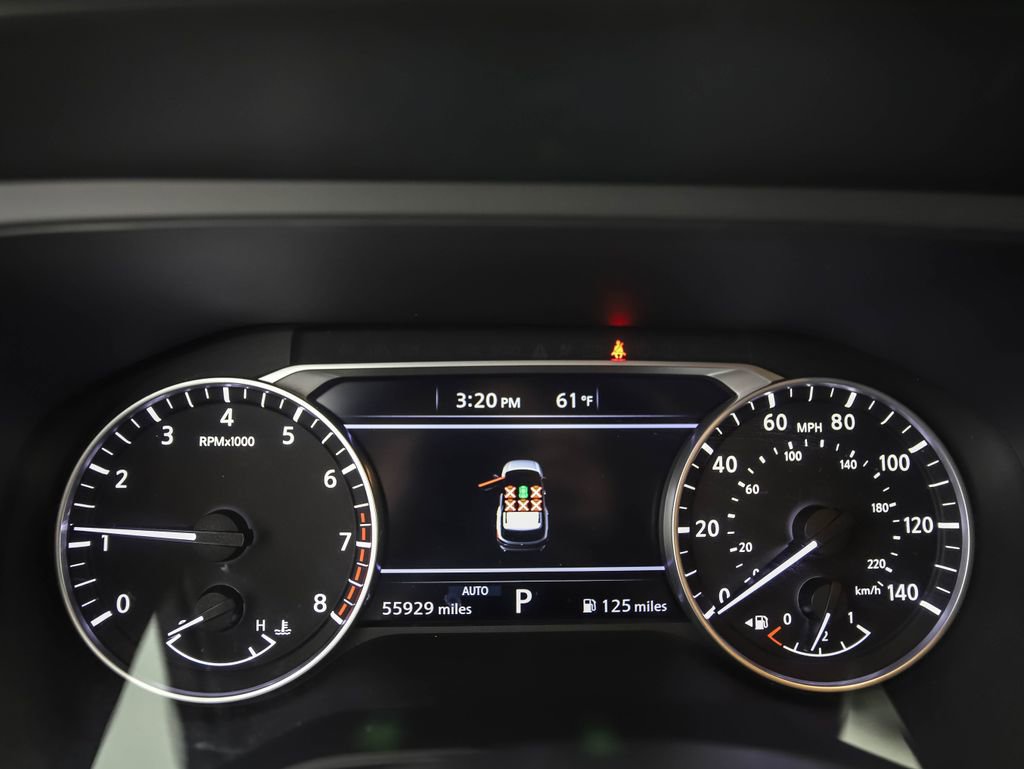 Used 2023 Nissan Pathfinder S image 14