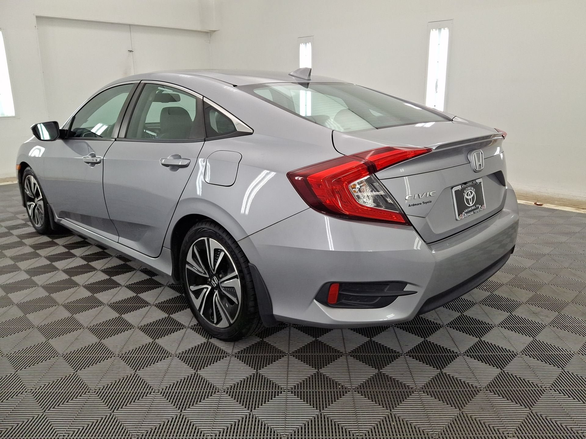 Used 2016 Honda Civic EX-L image 22