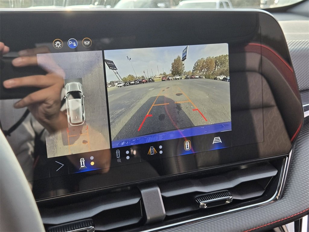 New 2026 Chevrolet Equinox RS w/ Safety and Technology Package image 18