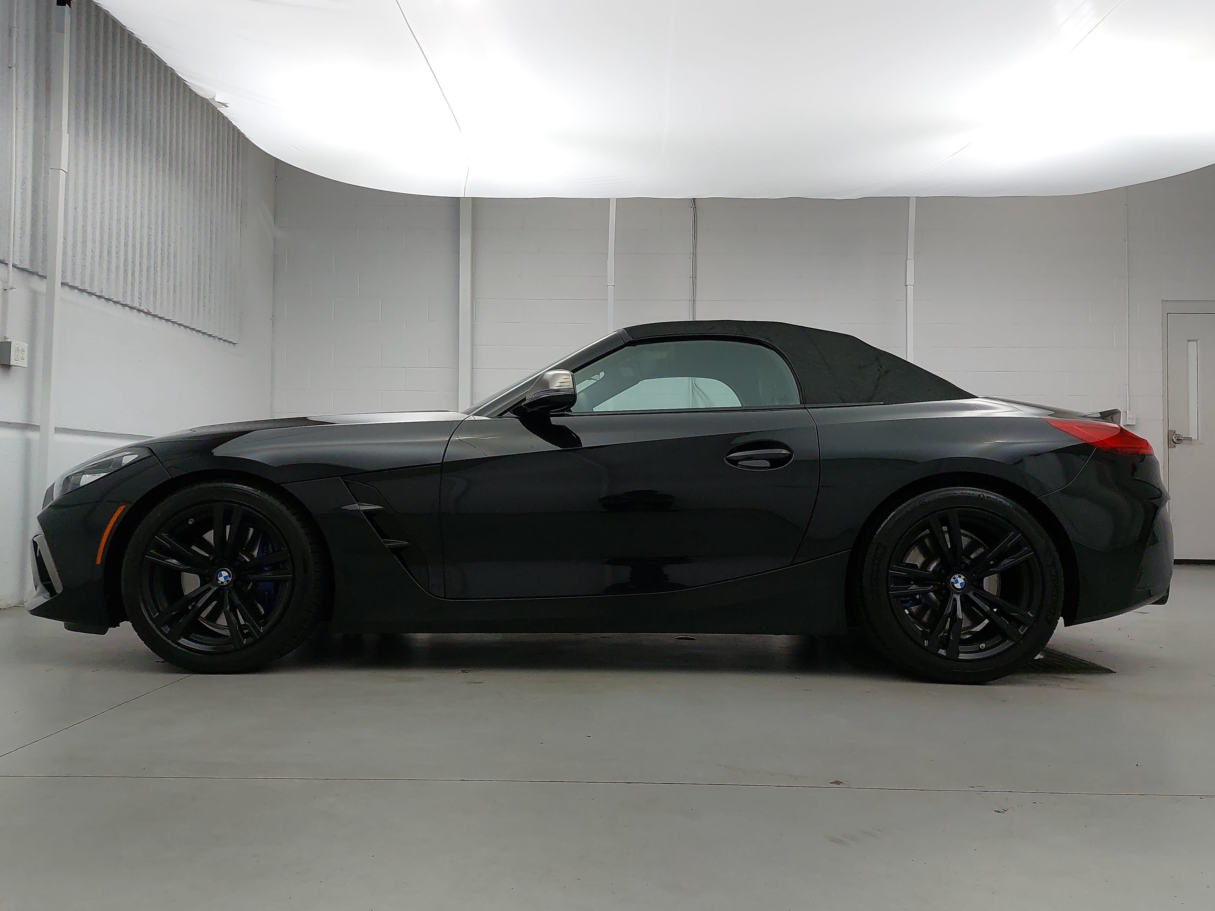 Used 2020 BMW Z4 M40i RWD image 2