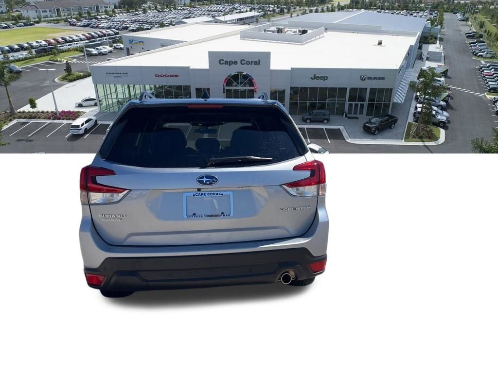 Used 2024 Subaru Forester Limited image 18