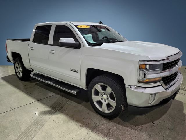 Used 2018 Chevrolet Silverado 1500 LT w/ Texas Edition image 2