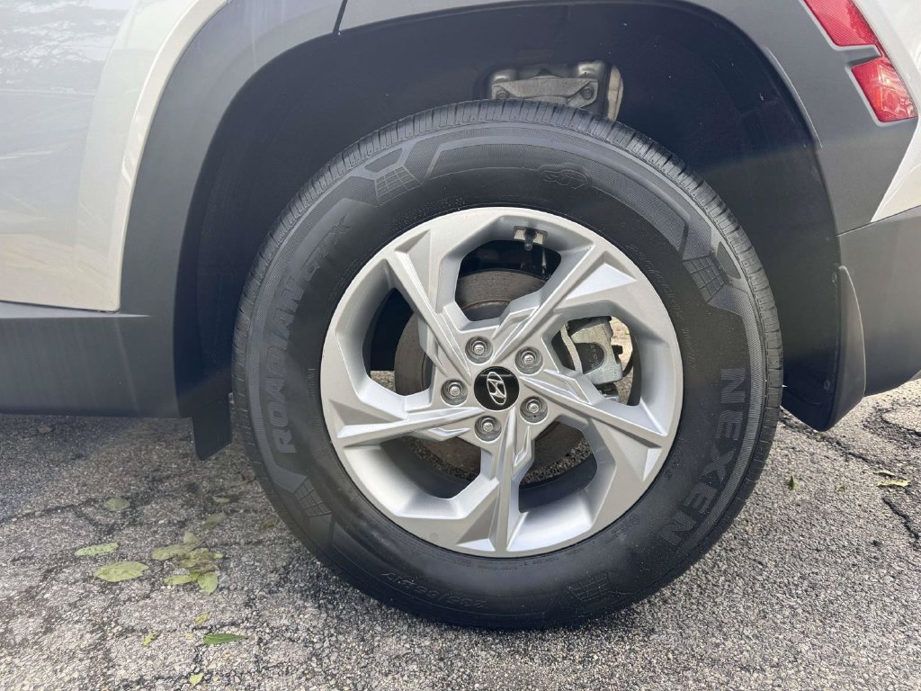 Certified 2023 Hyundai Tucson SEL AWD/4WD image 8