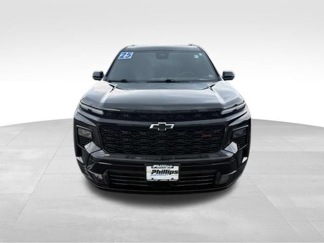 Used 2025 Chevrolet Traverse RS w/ LPO, Floor Liner Package FWD video 2