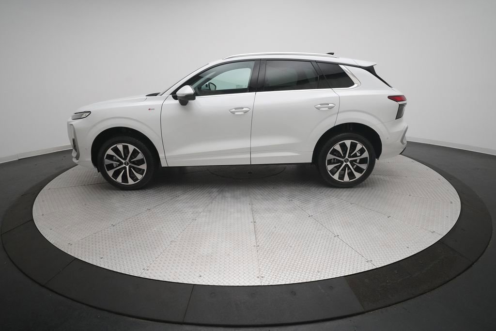 New 2026 Audi Q3 quattro 2.0T image 24