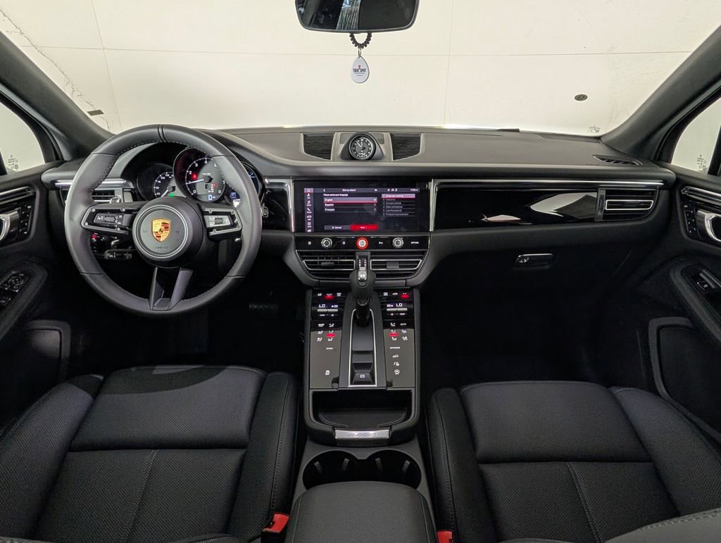 New 2026 Porsche Macan AWD/4WD image 20