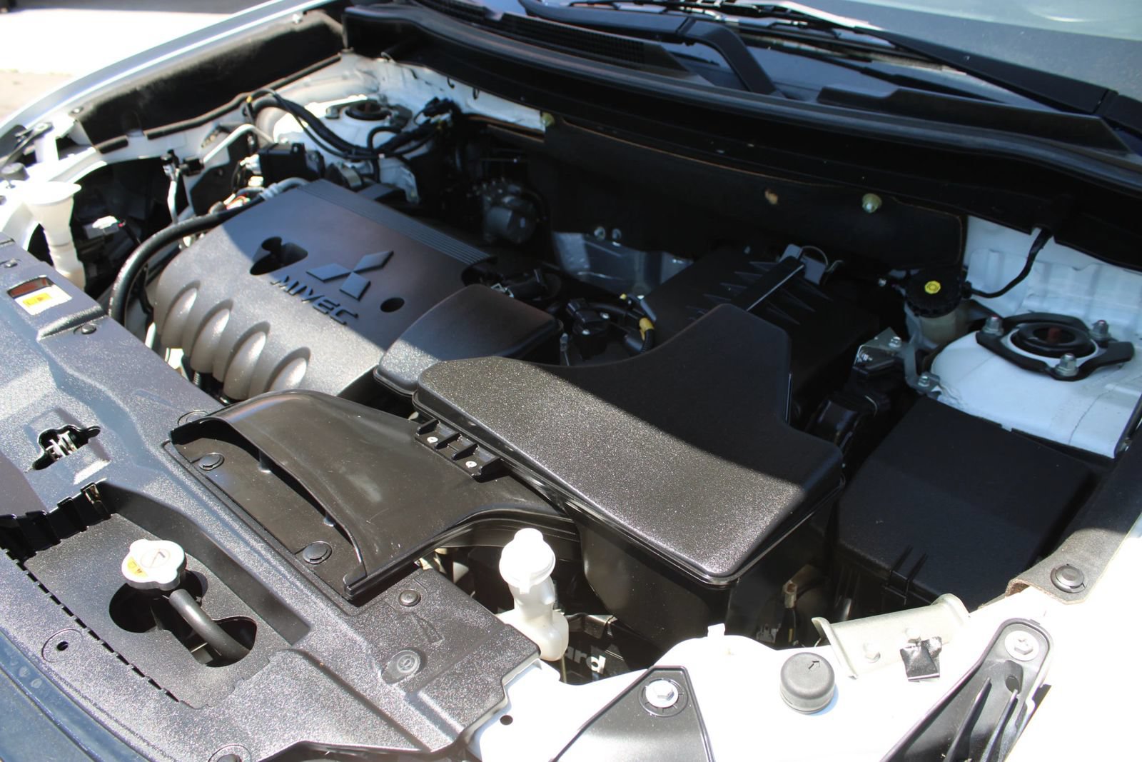 Used 2020 Mitsubishi Outlander SEL FWD image 42