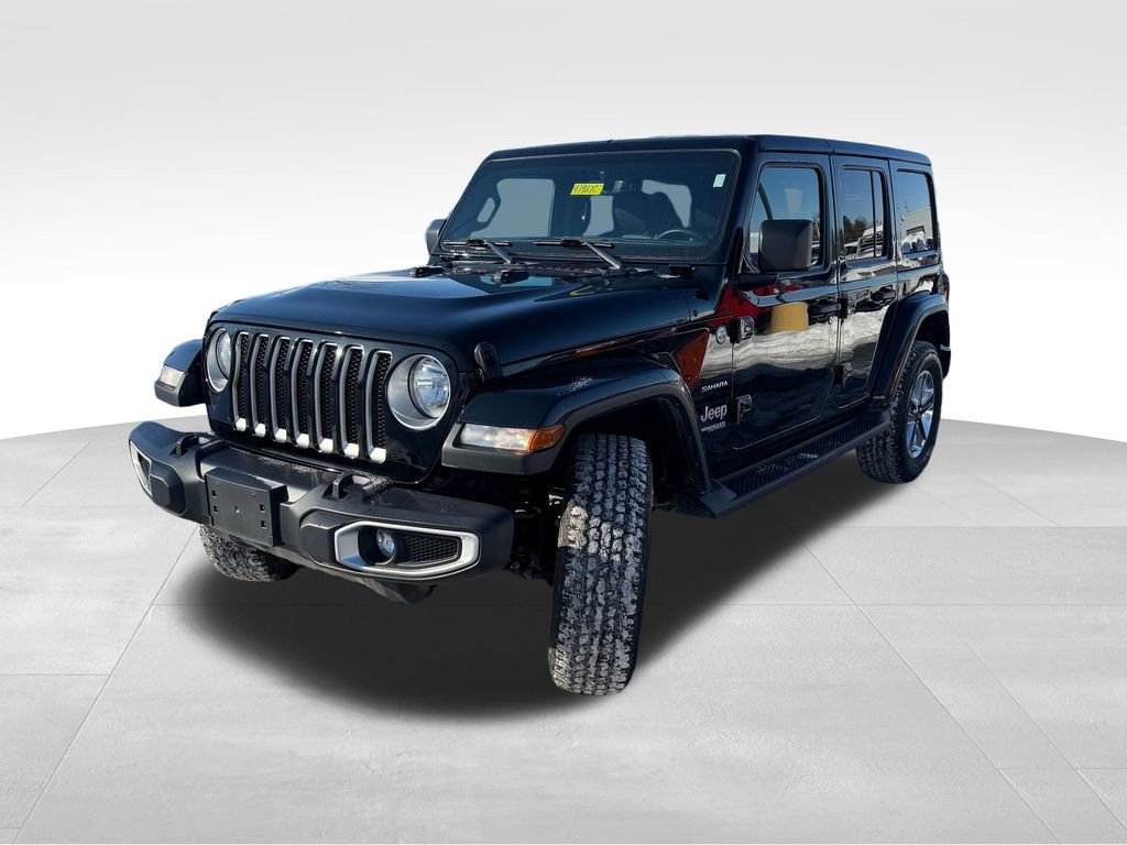 Used 2022 Jeep Wrangler Unlimited Sahara w/ Cold Weather Group image 3