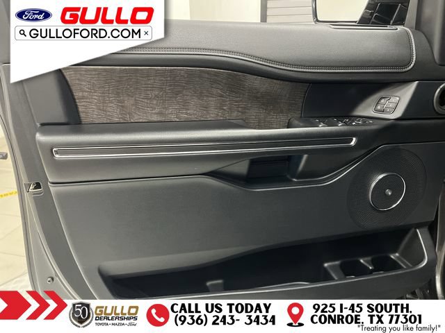 Used 2019 Ford Expedition Max Limited w/ Special Edition Package AWD/4WD image 19