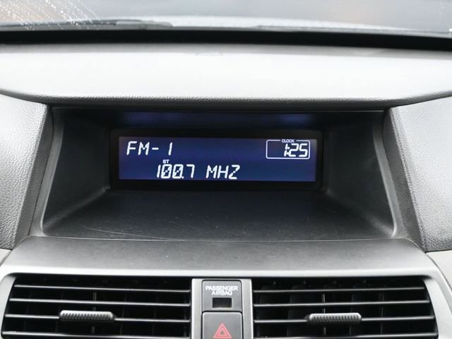 Used 2009 Honda Accord LX-P image 16