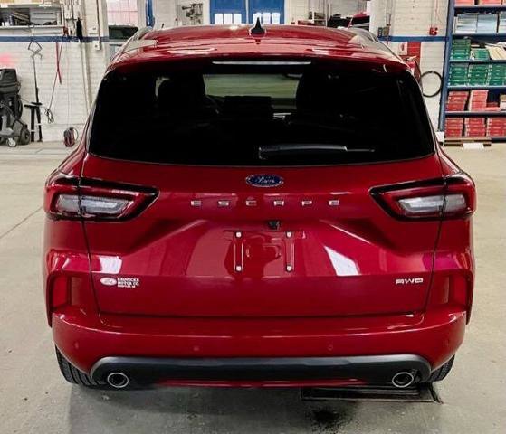 Certified 2024 Ford Escape ST-Line Select w/ Tech Pack #2 image 5