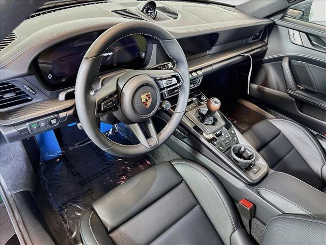 New 2026 Porsche 911 Carrera T RWD image 4
