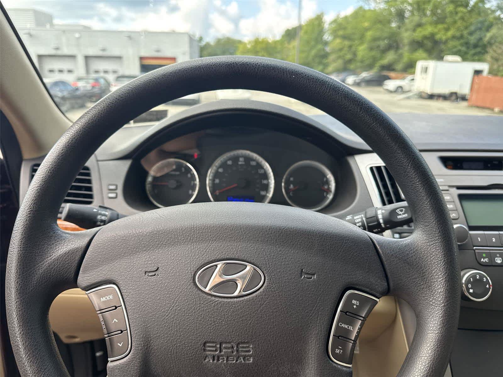 Used 2010 Hyundai Sonata GLS FWD image 18