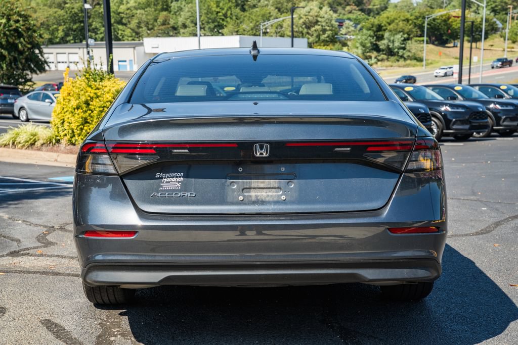 Used 2024 Honda Accord EX image 6