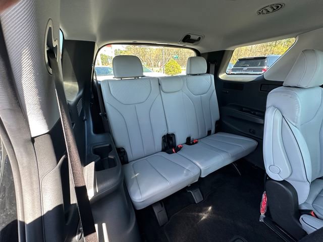 Used 2025 Hyundai Palisade SEL image 18