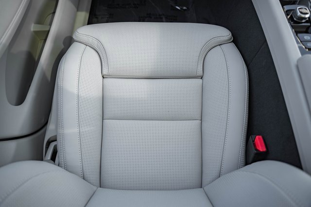 New 2026 Volvo XC60 B5 Ultra w/ Protection Package Premier image 31