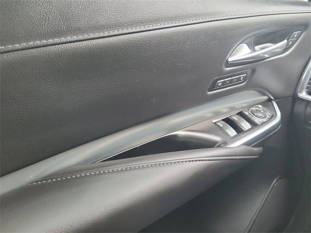 Used 2022 Cadillac XT4 Premium Luxury w/ Safety Alert Package image 29