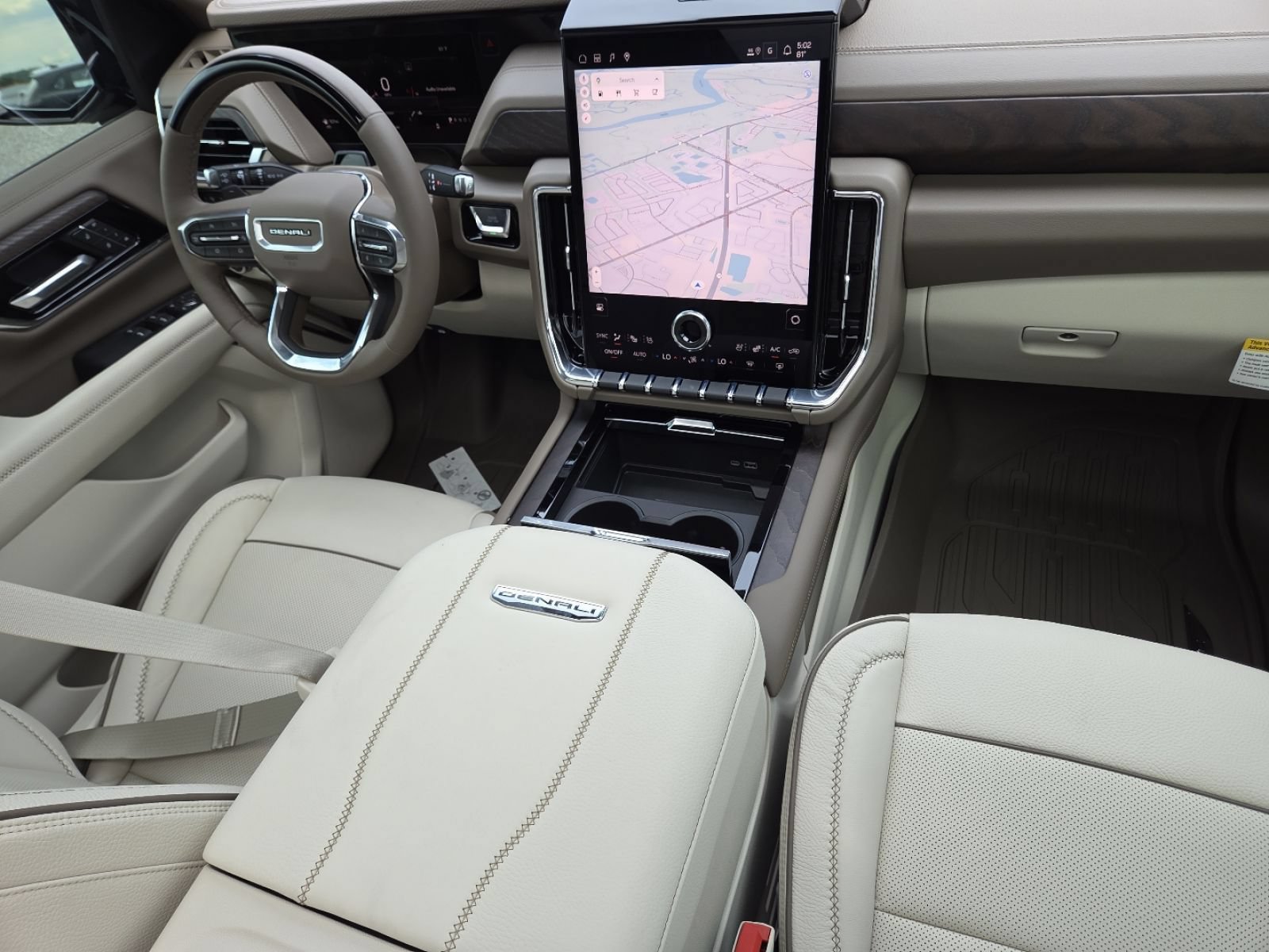New 2026 GMC Yukon XL Denali w/ Denali Reserve Package AWD/4WD image 30