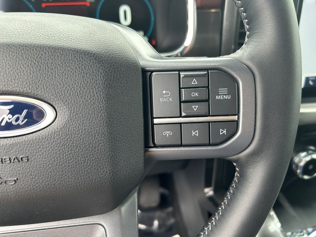 Used 2023 Ford F150 Lariat AWD/4WD image 16