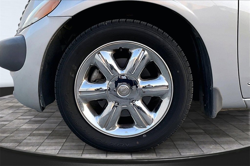 Used 2002 Chrysler PT Cruiser Limited image 31
