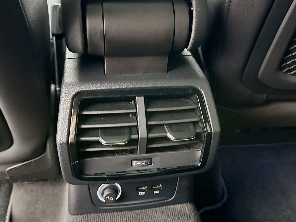 Used 2019 Audi Q3 2.0T Premium Plus AWD/4WD image 25