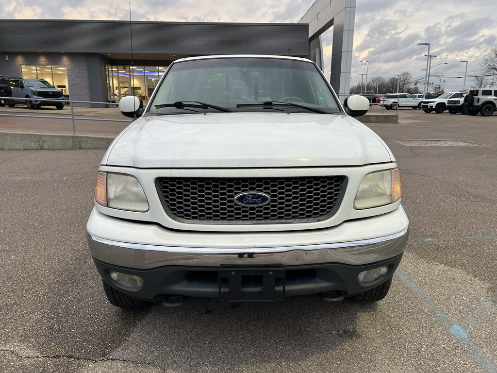 Used 2001 Ford F150 Lariat image 2