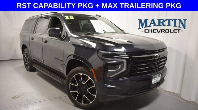 Certified 2025 Chevrolet Suburban RST w/ RST Capability Package AWD/4WD image 1