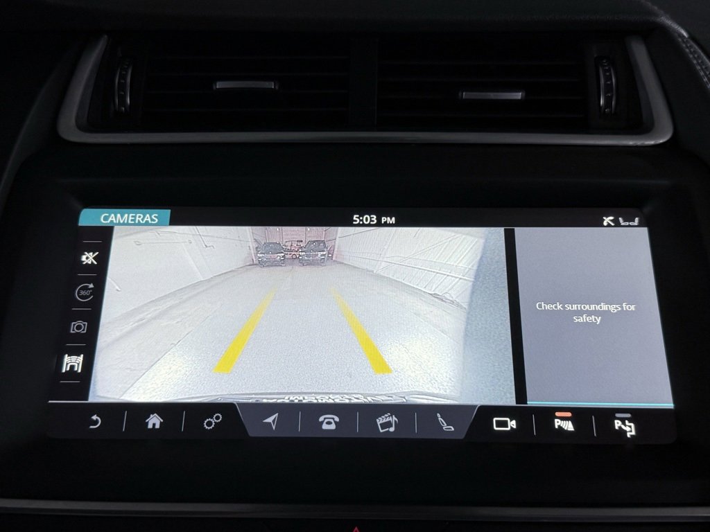 Used 2020 Jaguar E-PACE SE image 32