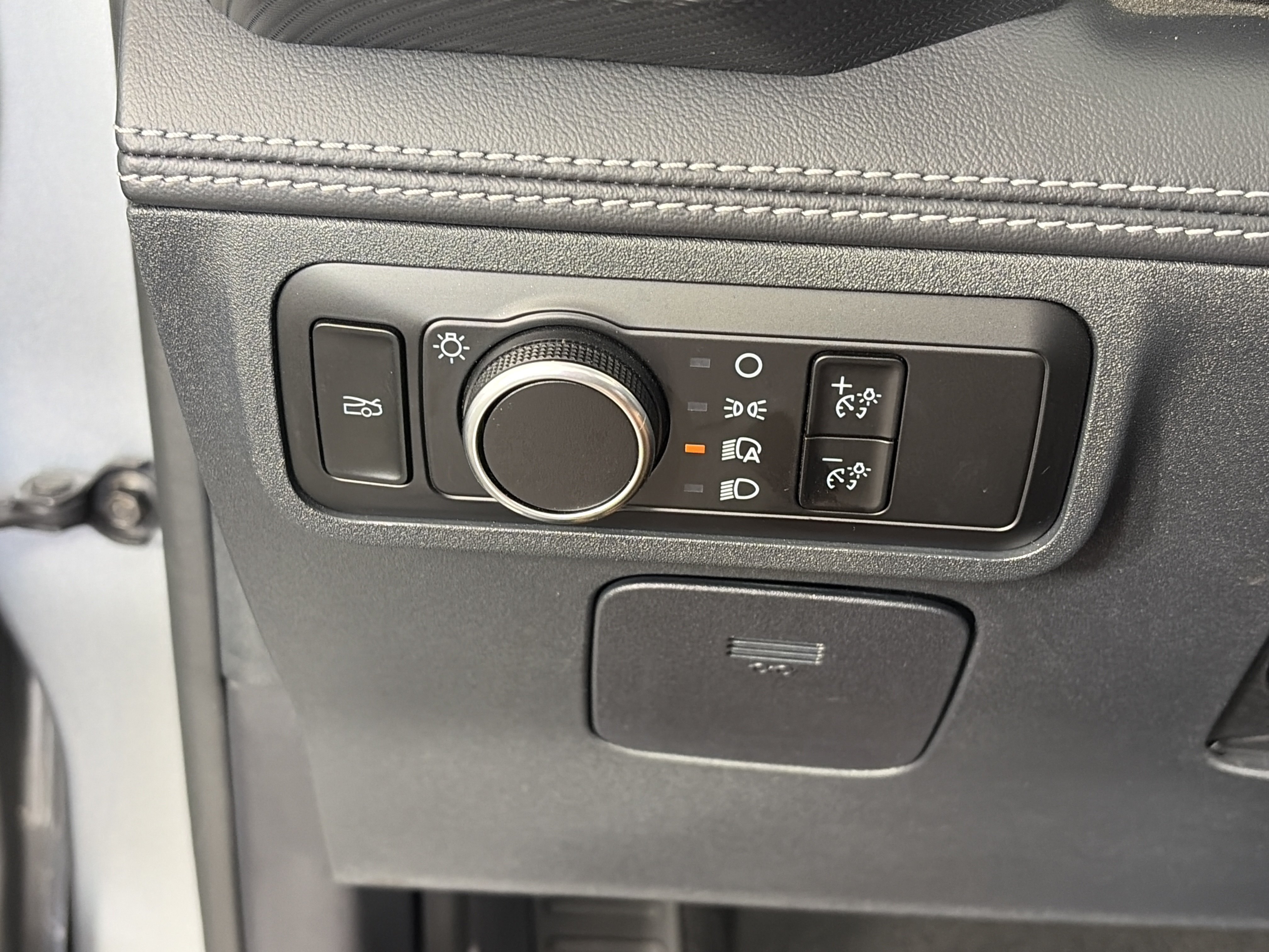 Used 2024 Ford Mustang Premium RWD image 25