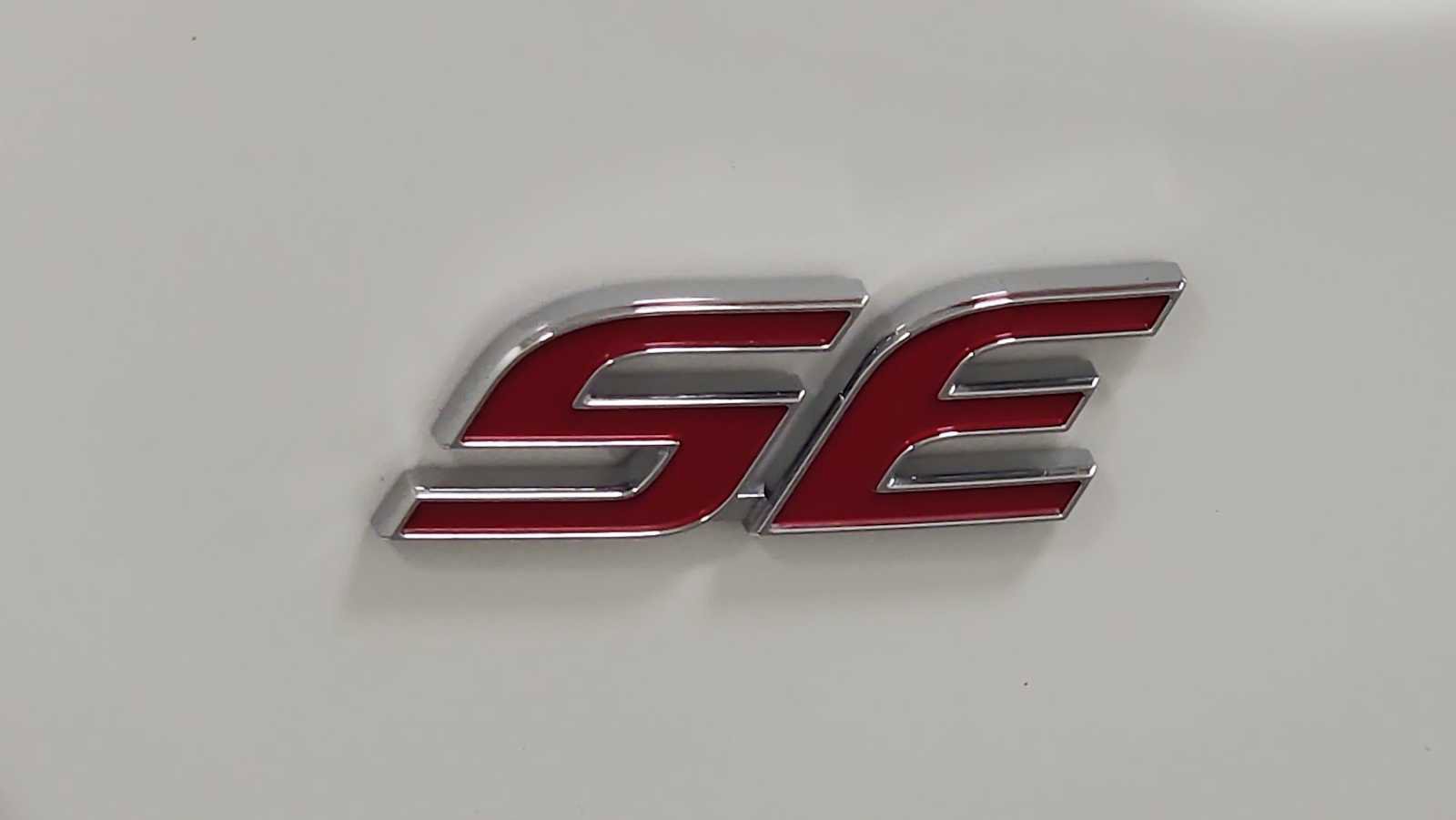 Certified 2025 Toyota Corolla SE FWD image 28