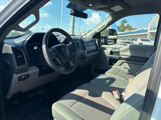 Used 2018 Ford F250 XL w/ Power Equipment Group AWD/4WD image 8