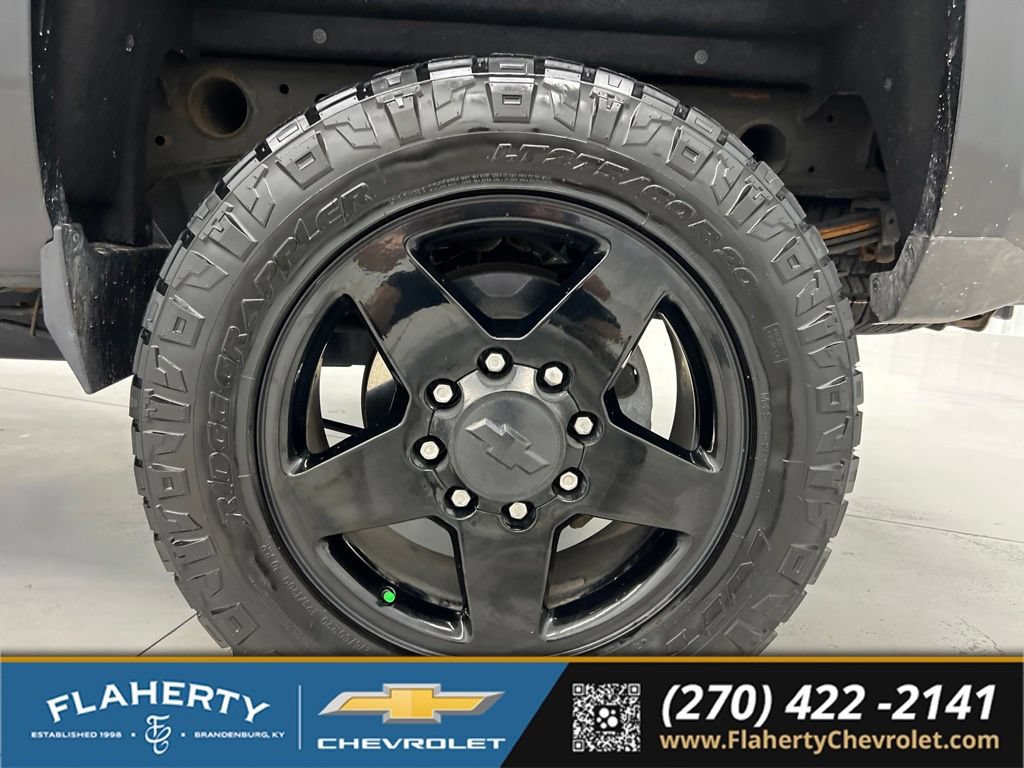 Used 2015 Chevrolet Silverado 2500 LTZ w/ Duramax Plus Package AWD/4WD image 19