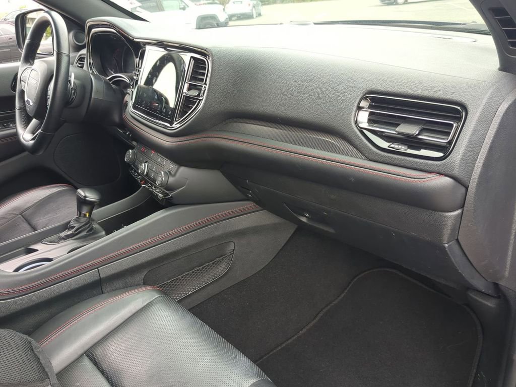 Used 2025 Dodge Durango GT image 22